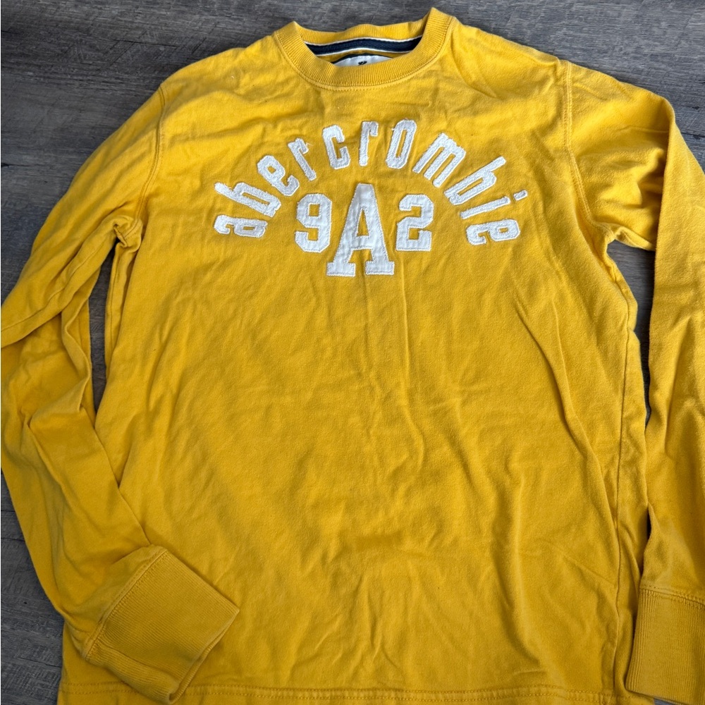 Abercrombie & Fitch Mustard Long Sleeve Top